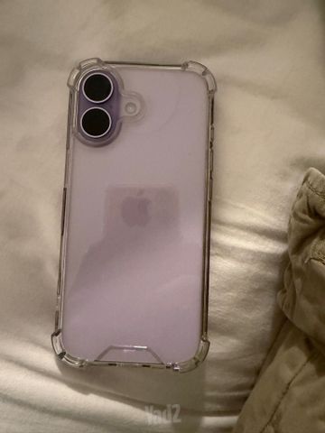 iPhone 17 סגול כמו חדש