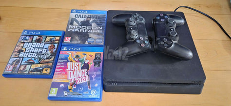 ps4 slim 1G עם 2 שלטים