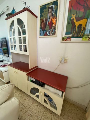 מזנון וטרינה