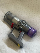 Dyson V11