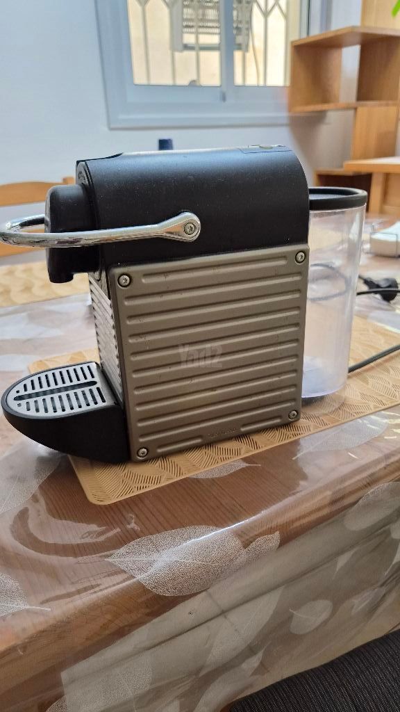 Nespresso pixie c60