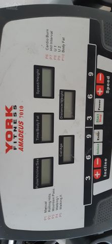 הליכון york 7010