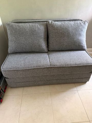 ספת אירוח נפתחת