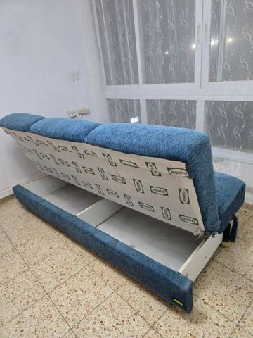 מיטה נפתחת