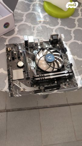 סט לוח אם, מעבד i5, וזיכרון