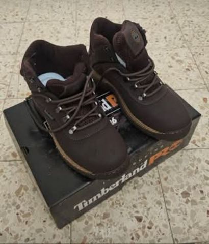 נעליים
