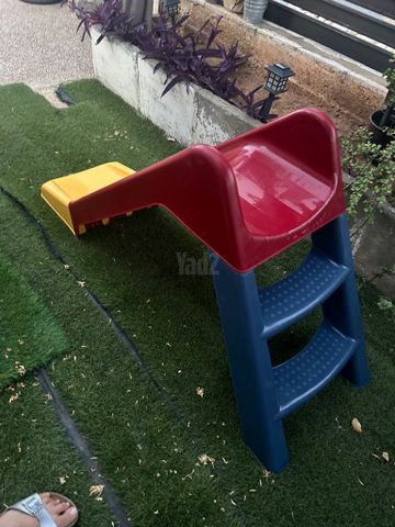 מגלשת פעוטות