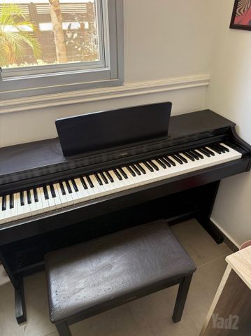 פסנתר Yamaha YDP163AR