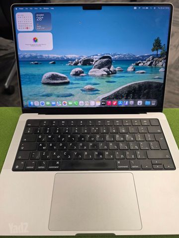 MacBook Pro 14" (2021)