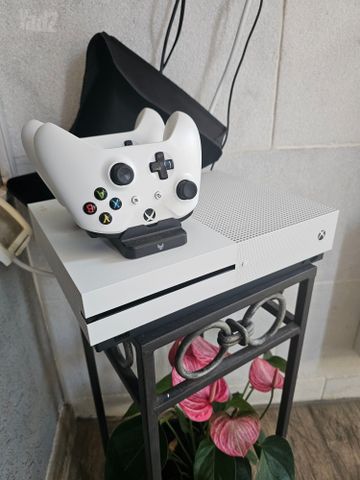 קוסולת Xbox 1 S