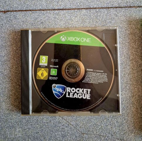 לאקס בוקס  ROCKET LEAGUE