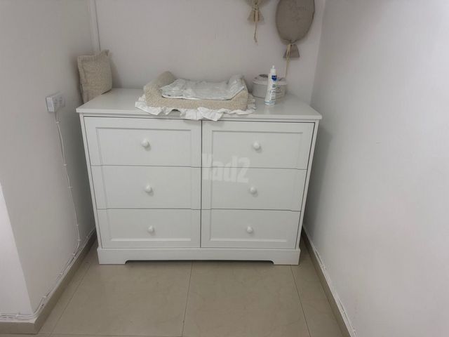 שידת החתלה