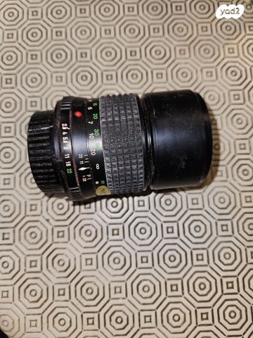 עדשת זום Minolta