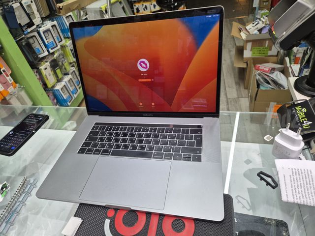 Apple MecBook Pro 15 17