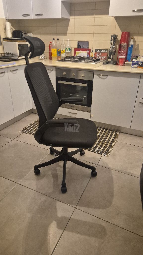 כיסא משרד חדש