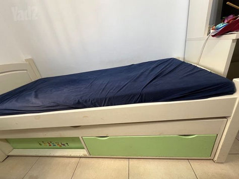 מיטת נוער