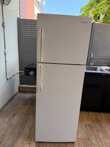 מקרר