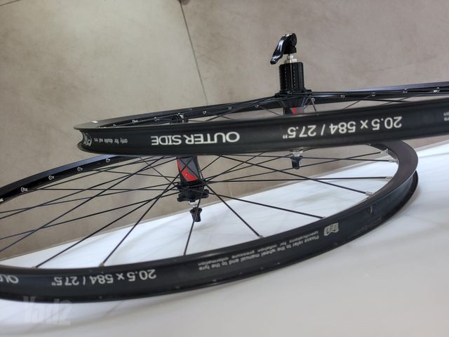 זוג גלגלים 27.5'' Fulcrum