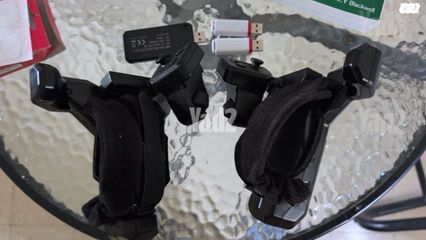 Shiftall FlipVR שלט VR
