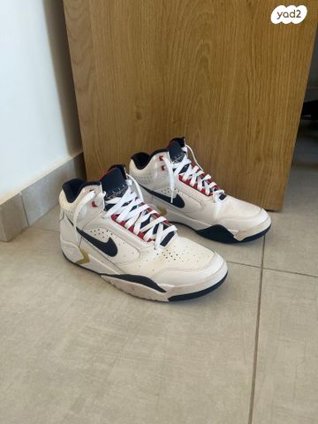 נעלי נייק Court vision mid