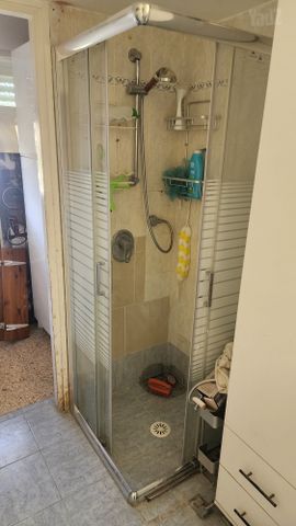 מקלחון 60 *60