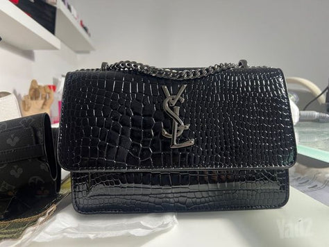 תיק בסגנון YSL