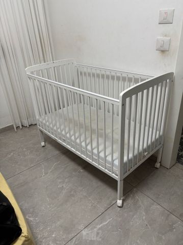 מיטה תינוק