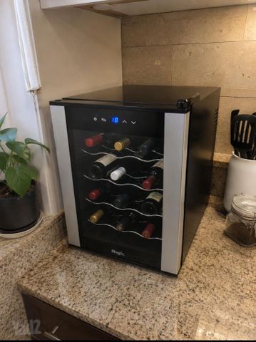 מקרר יין