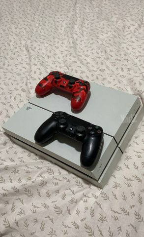 PlayStation 4