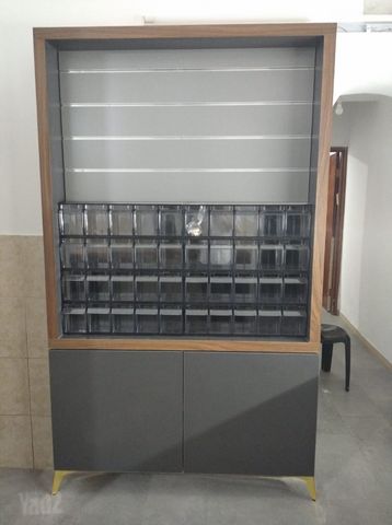 ריהוט לחנות
