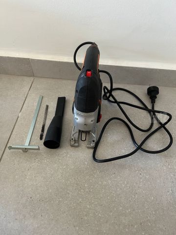 משור אנכי של WORK