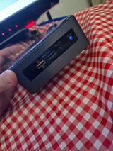 מחשב intel nuc קטן לסלון