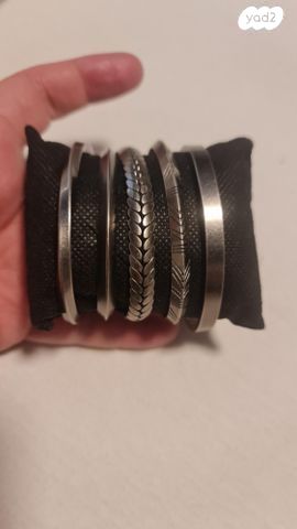 צמידים מעוצבים