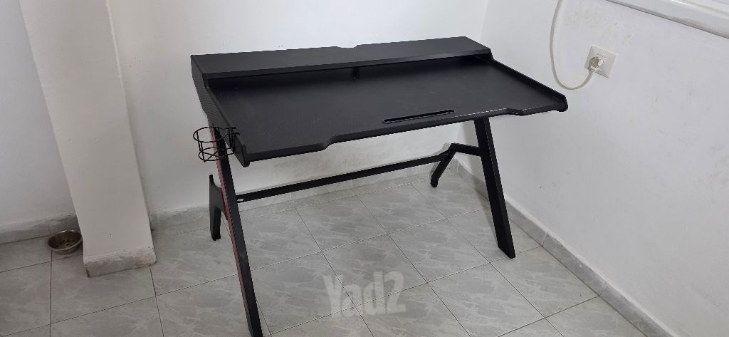 שולחן גיימינג