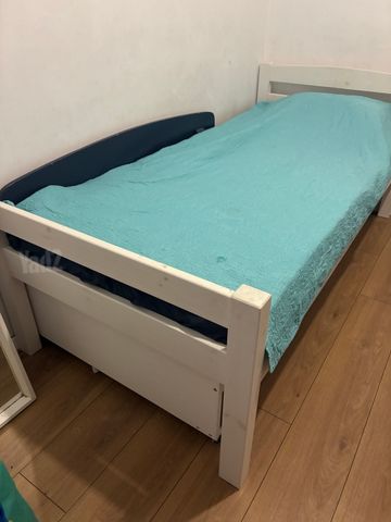 מיטת יחיד