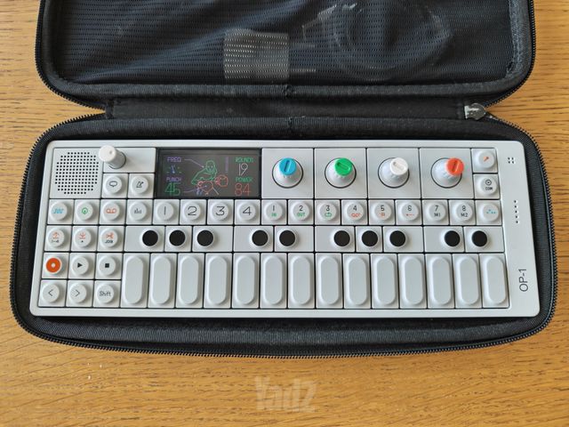 Teenage Engineering - OP1