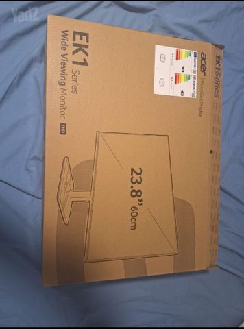 מסך מחשב חדש