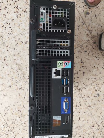 מחשב מותג  DELL