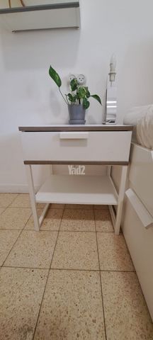 שידת לילה