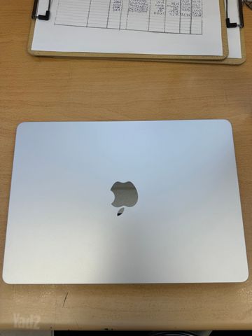 Apple MacBookAir M5