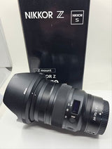 NIKON 24.70 MM F2.8S