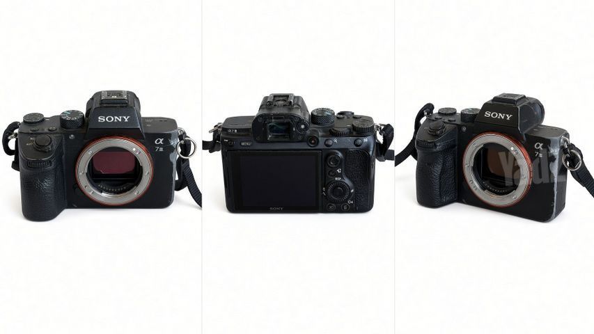 Sony A7III+3 סוללות+מטען