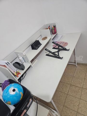 שולחן מחשב