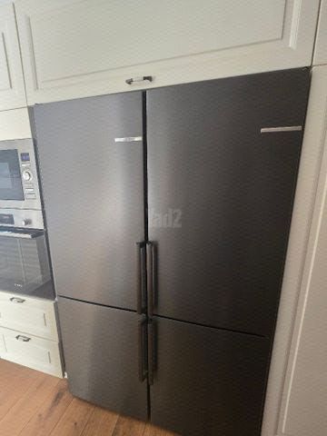 מקרר Bosch 120 בקו הארונות