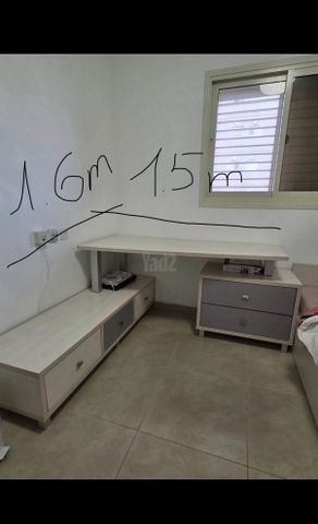 שולחן לימוד