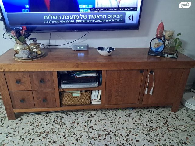 מזנון עץ מלא