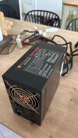 2 ספקי כוח Antec  Thermaltake