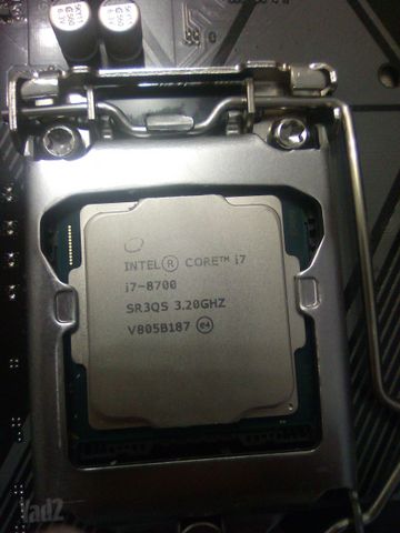 i7-8700,16GB DDR4,GTX 1050 Ti