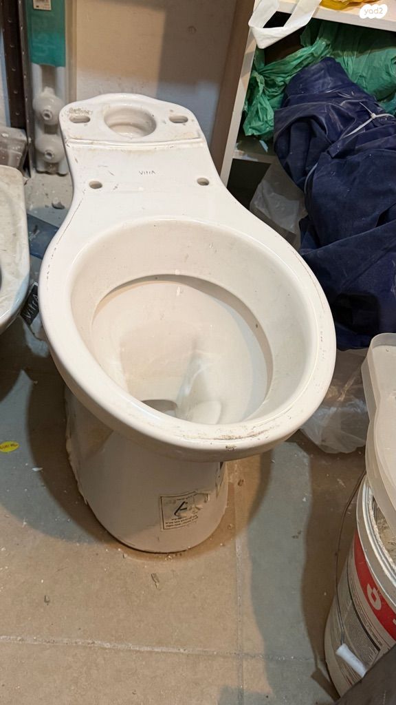 אסלה וכיור