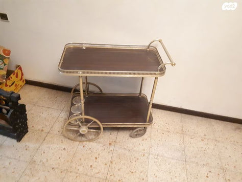 עגלת תה